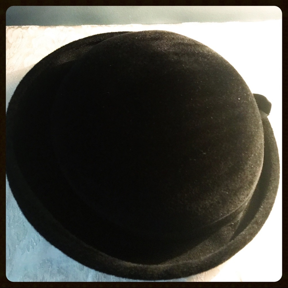 🎩 💕1950’s DARLING BLACK HAT!!🌷⭐️ - Picture 6 of 8